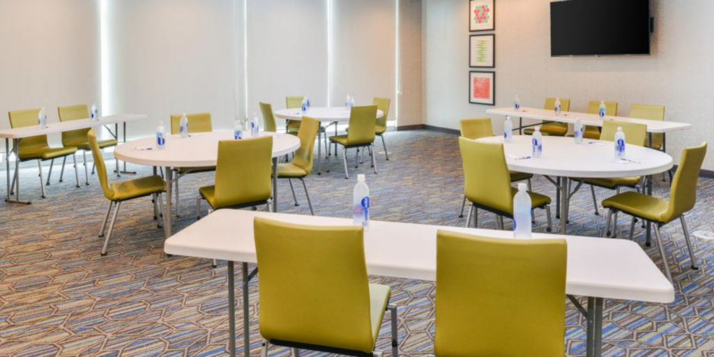 Holiday Inn Express - Alliance by IHG