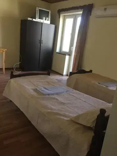Hotel Lashtani