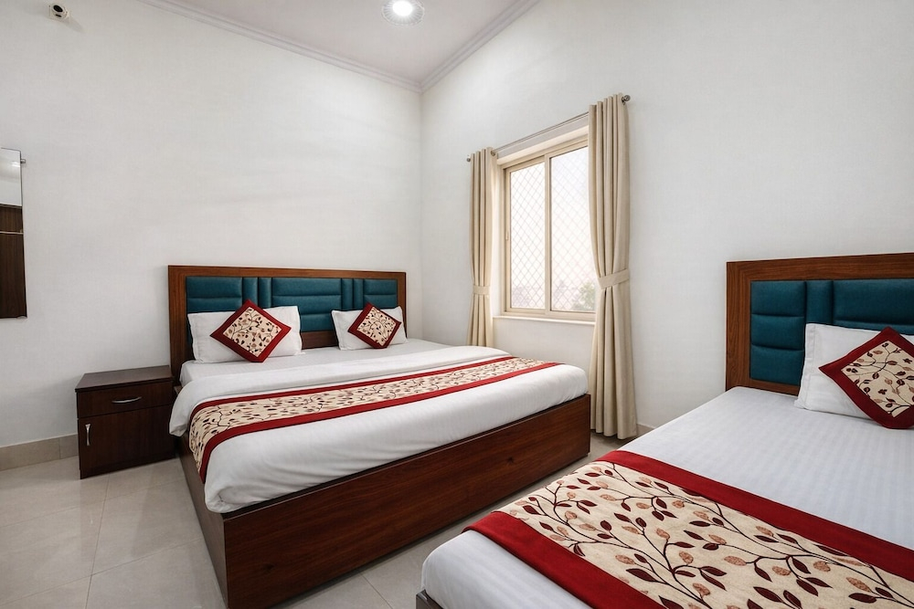 Murli Manohar Palace