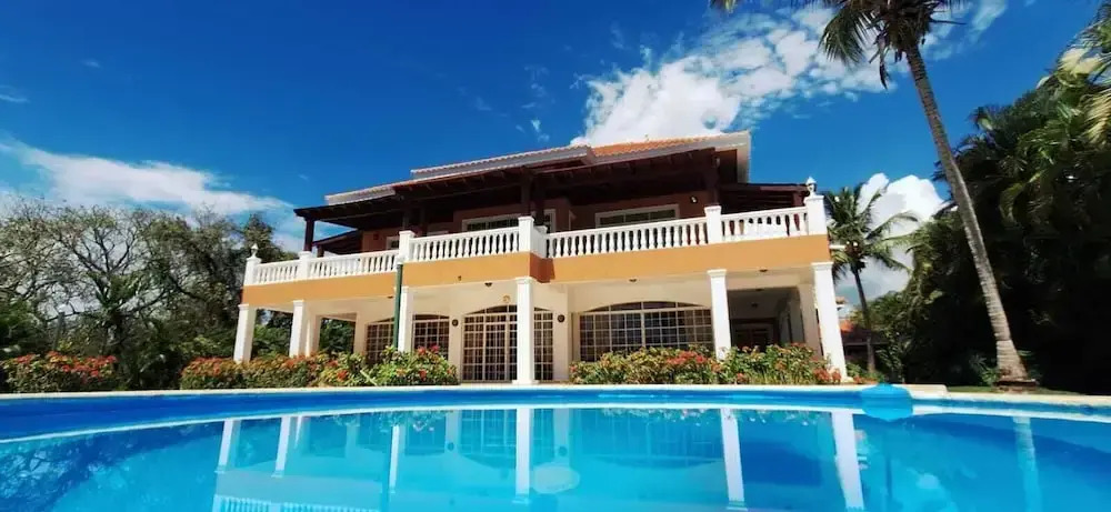 9th hole Villa