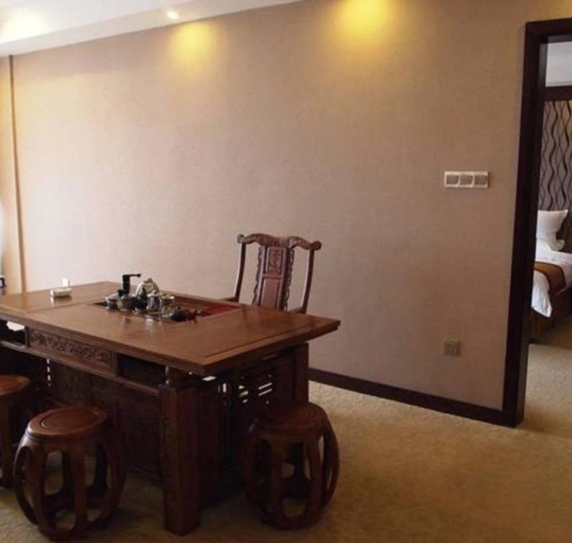 Guangzhong qiupi Zhixiang Hotel