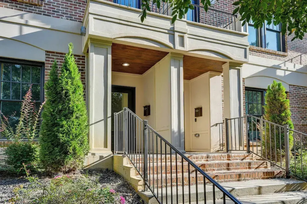 Luxe Townhome in South End Charlotte Near Uptown!