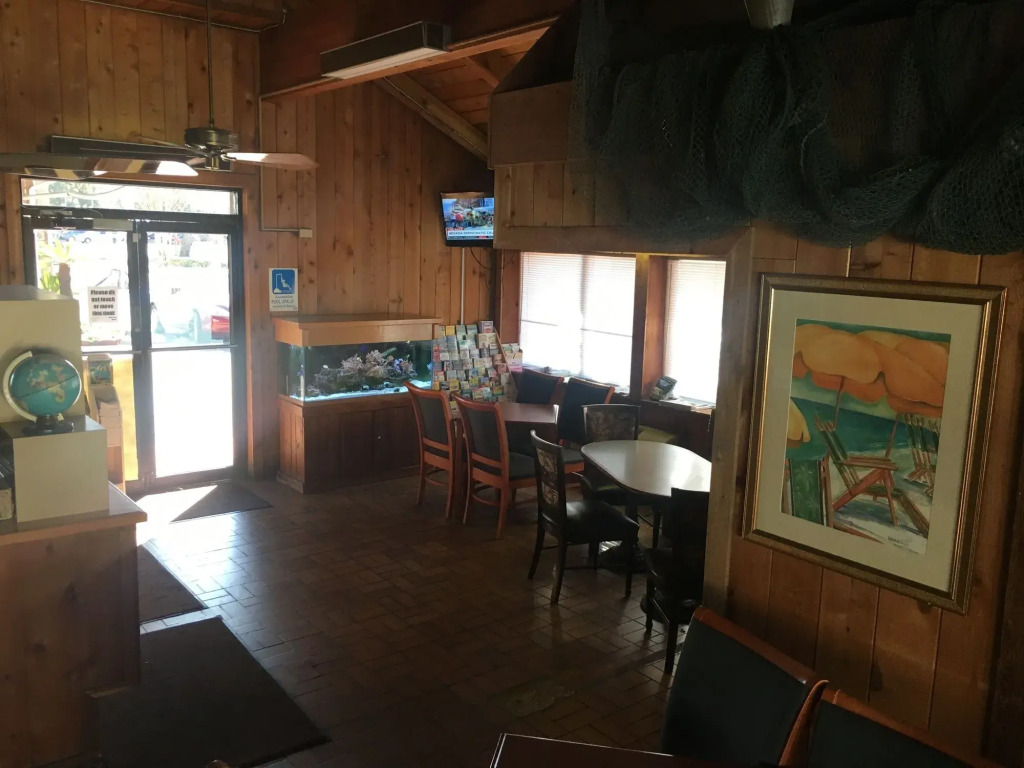 Village Inn Destin