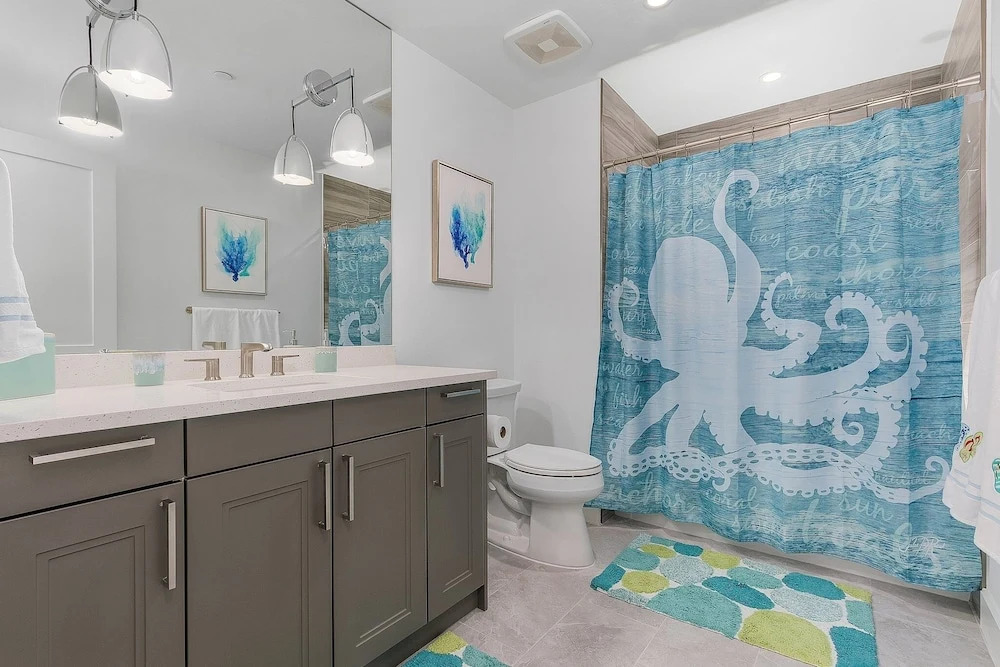 Grandview #603 - 4142 Bay Beach Ln 3 Bedroom Condo by RedAwning