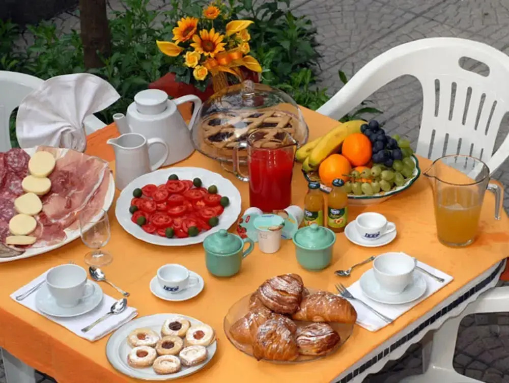 Bed & Breakfast Villa Mena