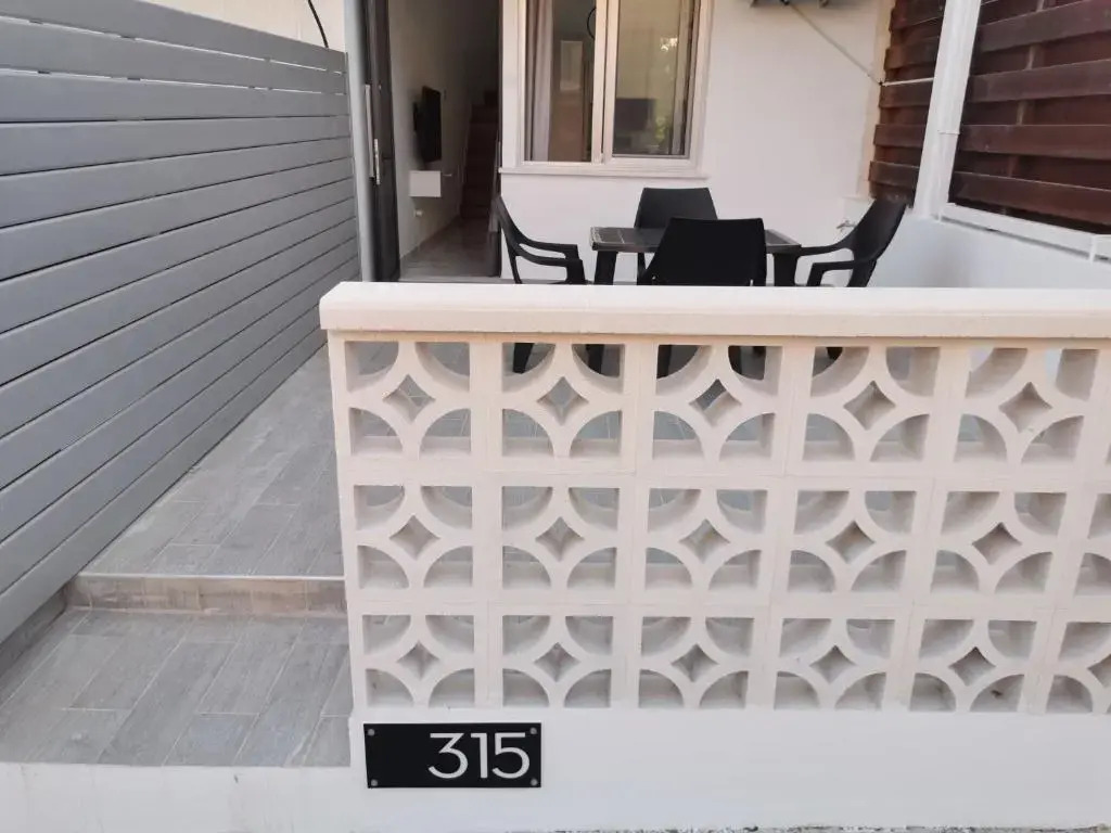 EROS Maisonette in Latchi area just 700 meters or one-minute drive from Polis Municipal Beach
