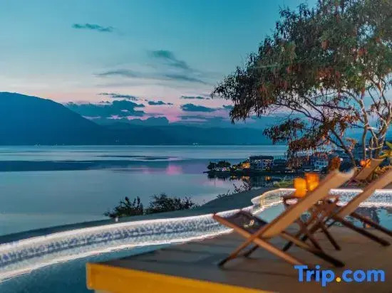 Qipian Sea Cliff Sea View Hotel