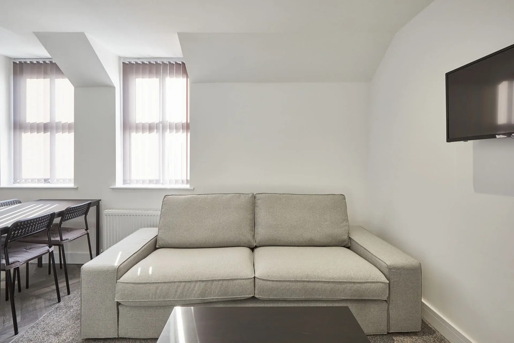 Host   Stay   Apartment 6  Loftus