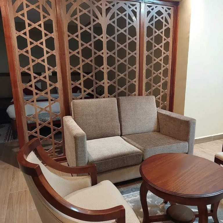 Abuya Palace Hotel Moyale