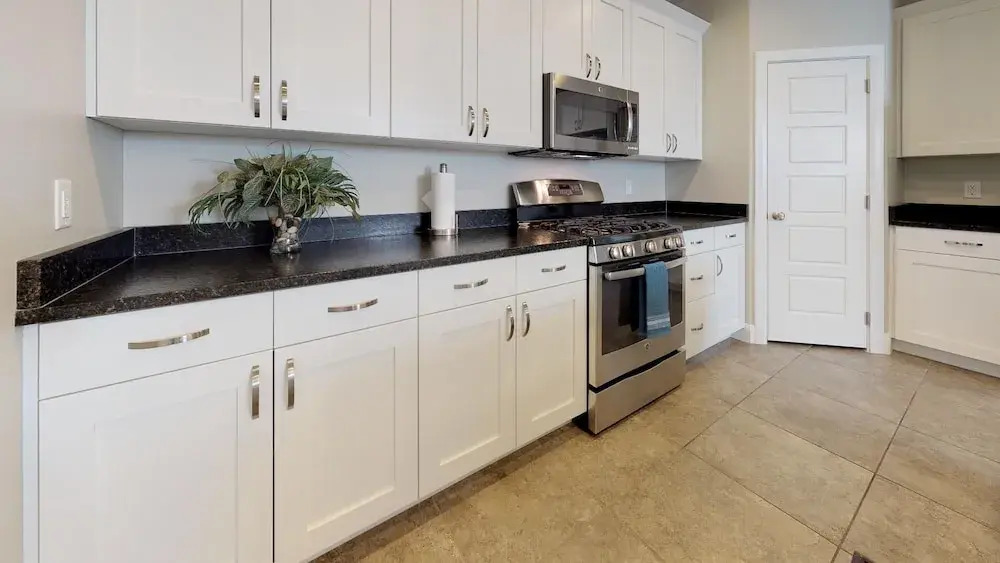 Sweet 3 Bedroom Apts