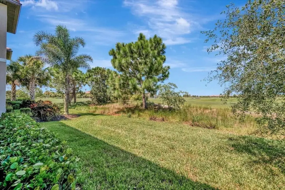 Golf Course Townhome Resort Amenities 2B Luxury