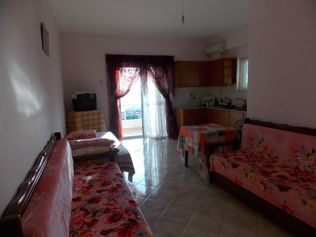 Bebi Hotel And Apartments