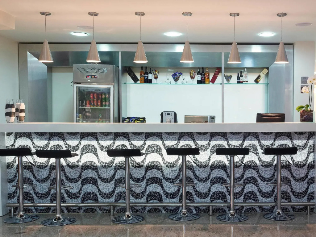 ibis Copacabana Posto 2