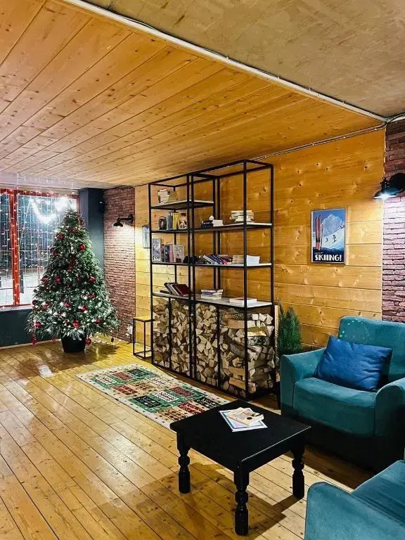 Bakuriani Mgzavrebi Block 9 Room 305