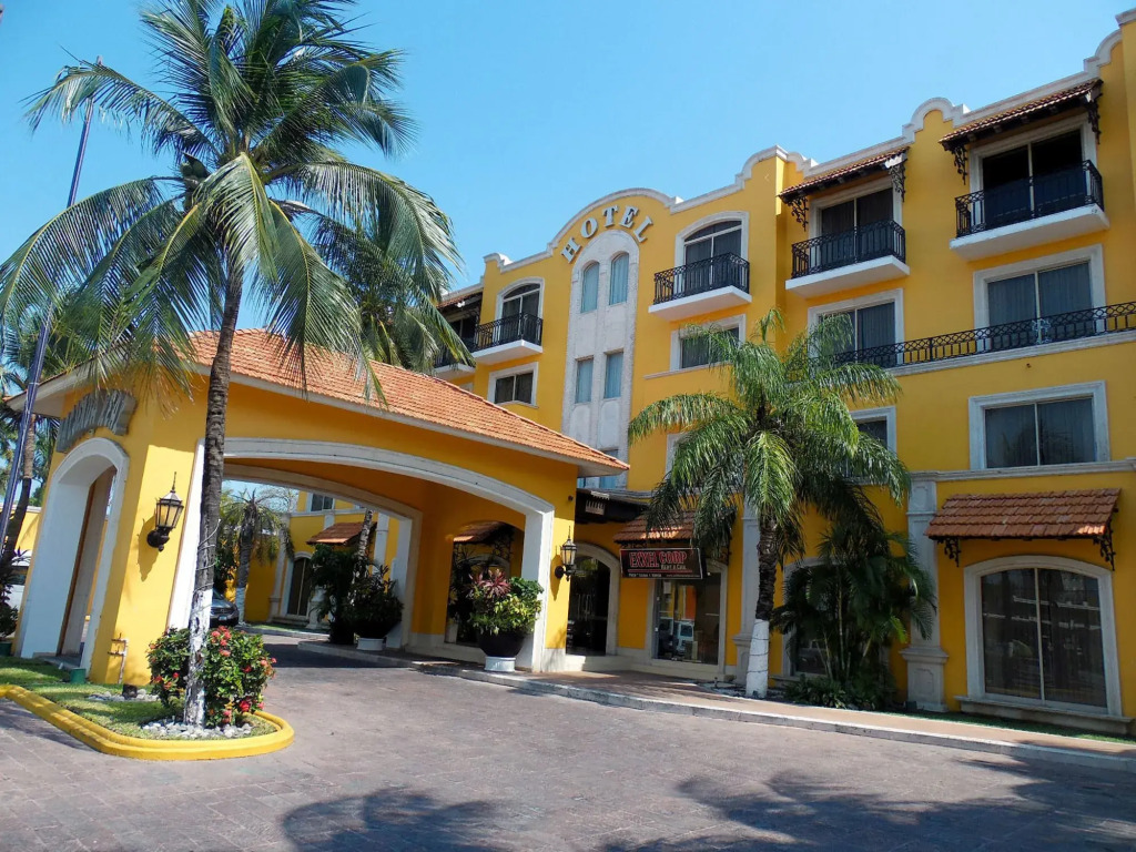 Hotel Hacienda Real