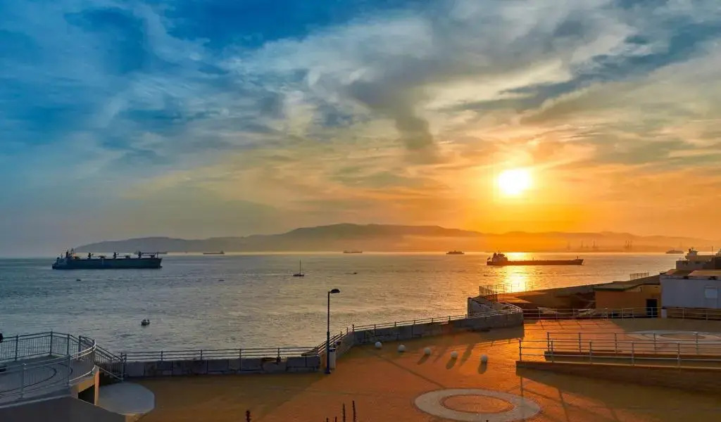 Apartamento Junto a El Corte Inglés Algeciras 3