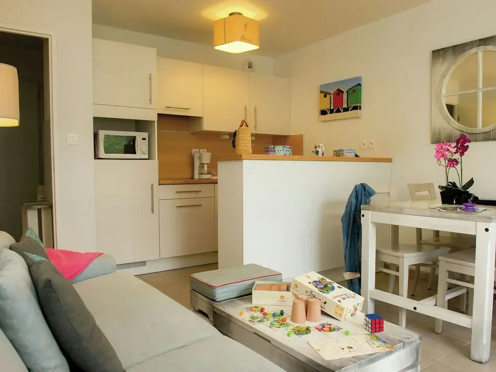 Modern apartment near the Relais Thalasso Thermes spa