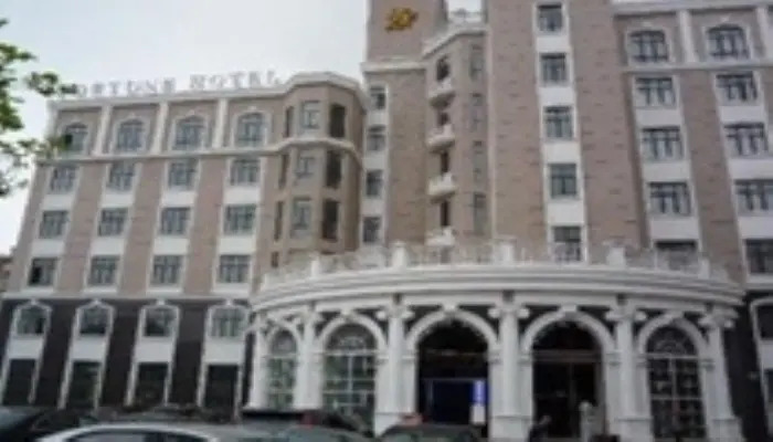 Fortune Hotel
