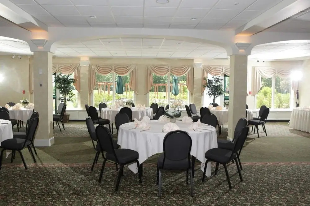 Newport City Inn and Suites
