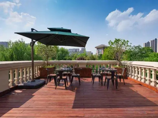 Manxin Mansion Xuzhou East Station Jinlonghu