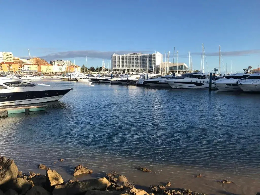 Vilamoura Marina Flat & AC & Wifi