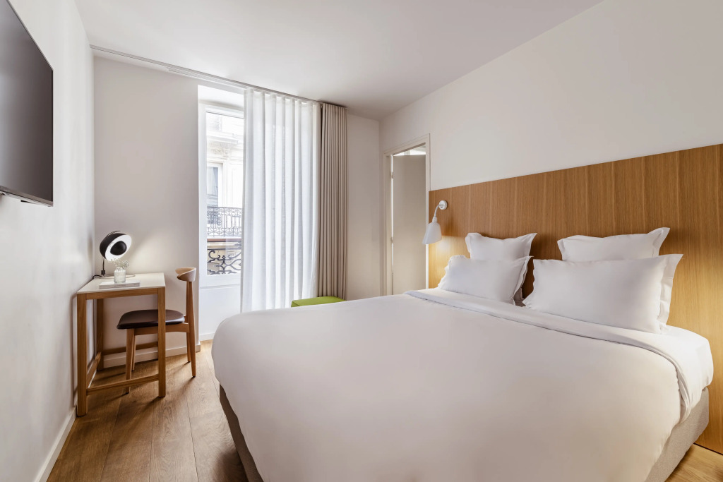 Отель 9Hotel Republique