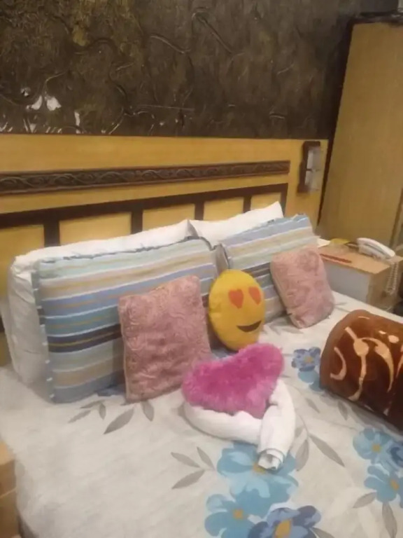 Hotel Royal Suites