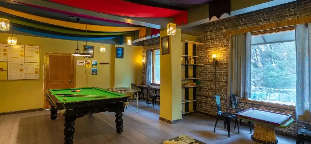 Whoopers Hostel