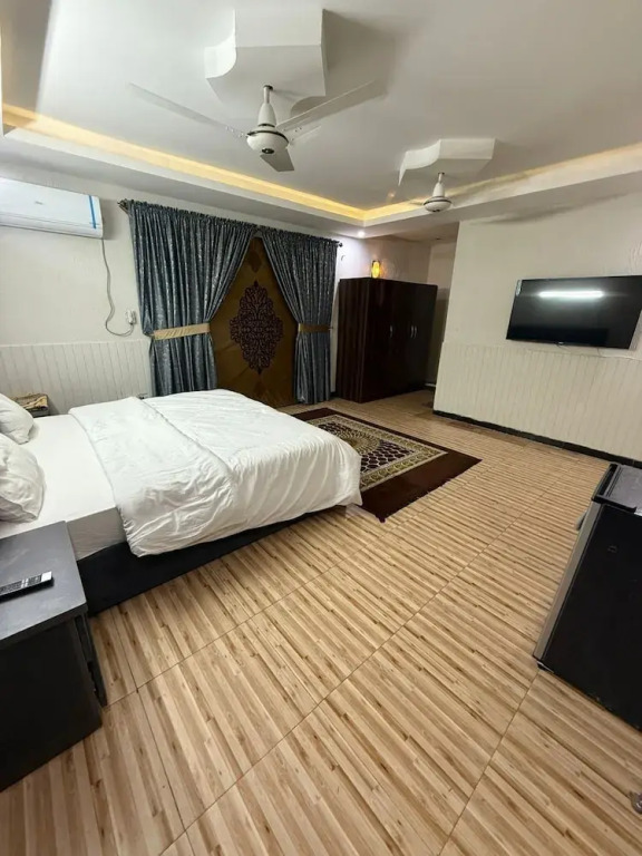 Sundus Lodge