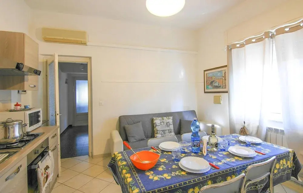 Stunning Apartment in Fiumaretta di Ameglia With Wifi and 1 Bedrooms
