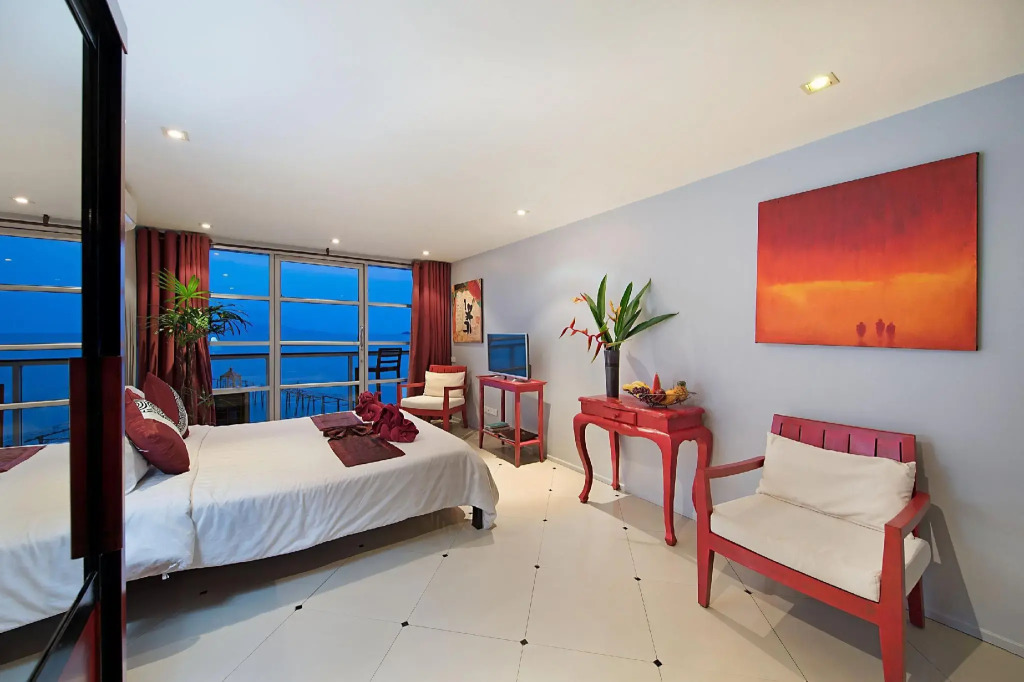 ROZ MARINE Boutique Hotel