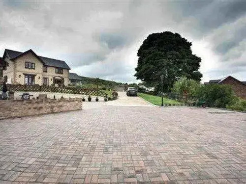 Winchfawr Lodge