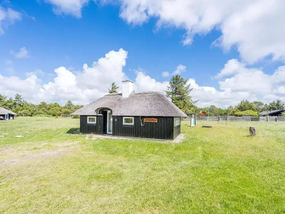 6 person holiday home in Vejers Strand