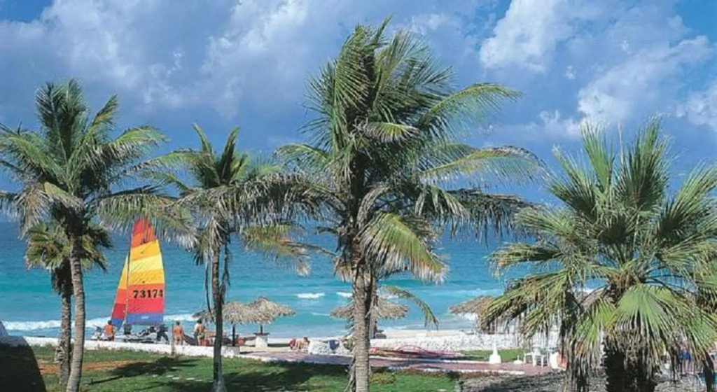 Louloua Beach Resort Sharjah