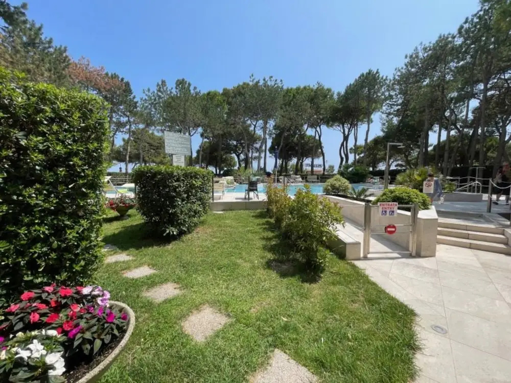 Perfect Holiday Flat With Pool