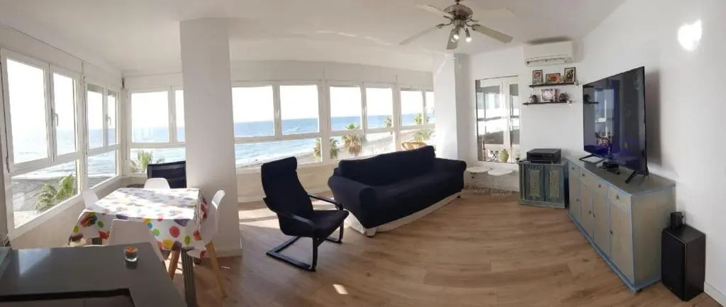 Beachfront 82