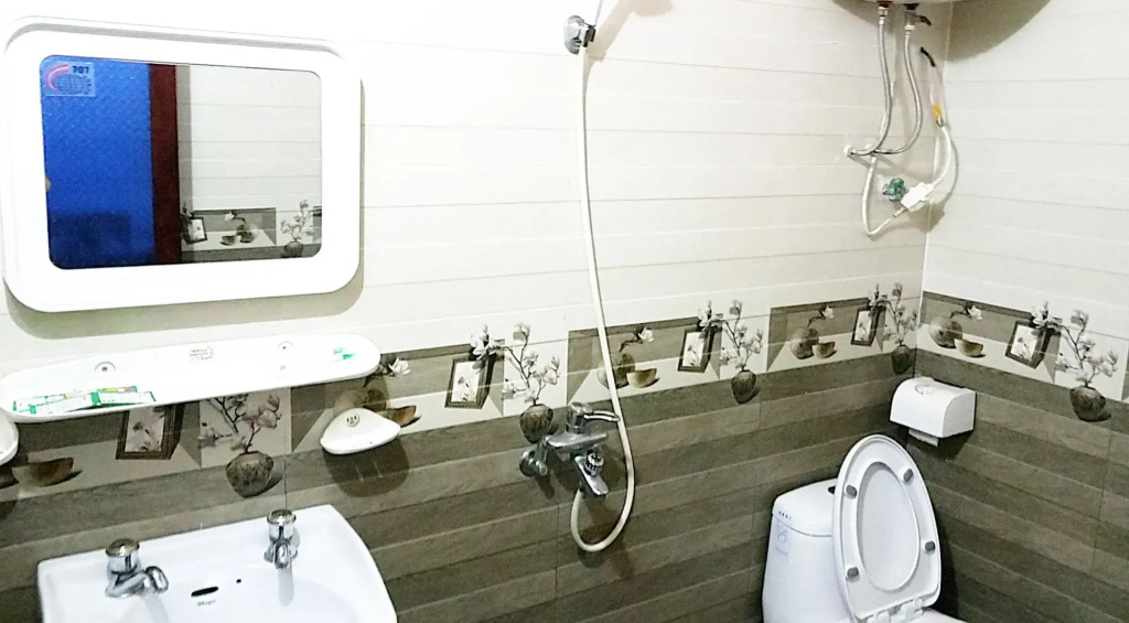 Linh Dan Hotel
