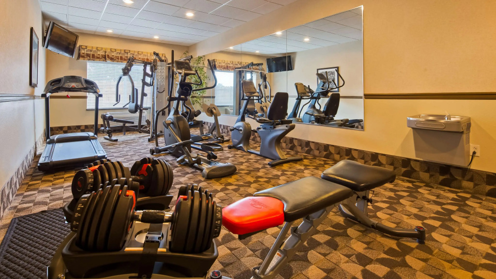 Best Western Plus Montezuma Inn and Suites