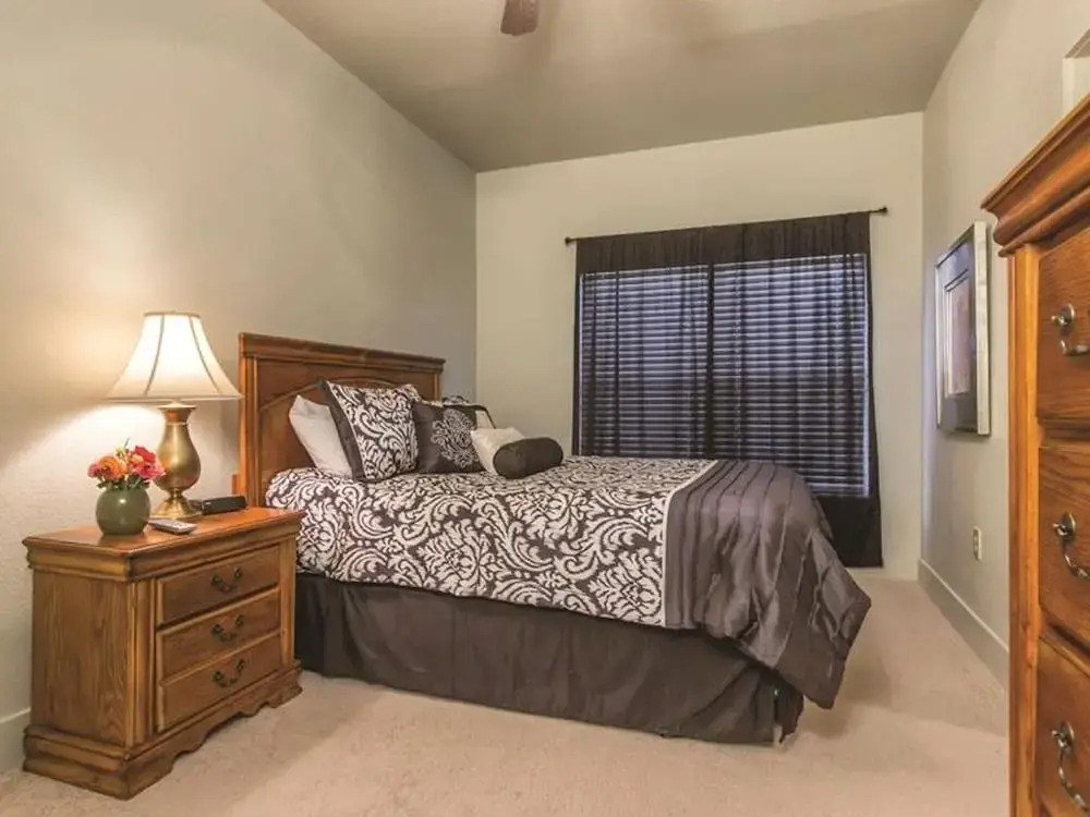 One Club 3406 By Youngs Suncoast