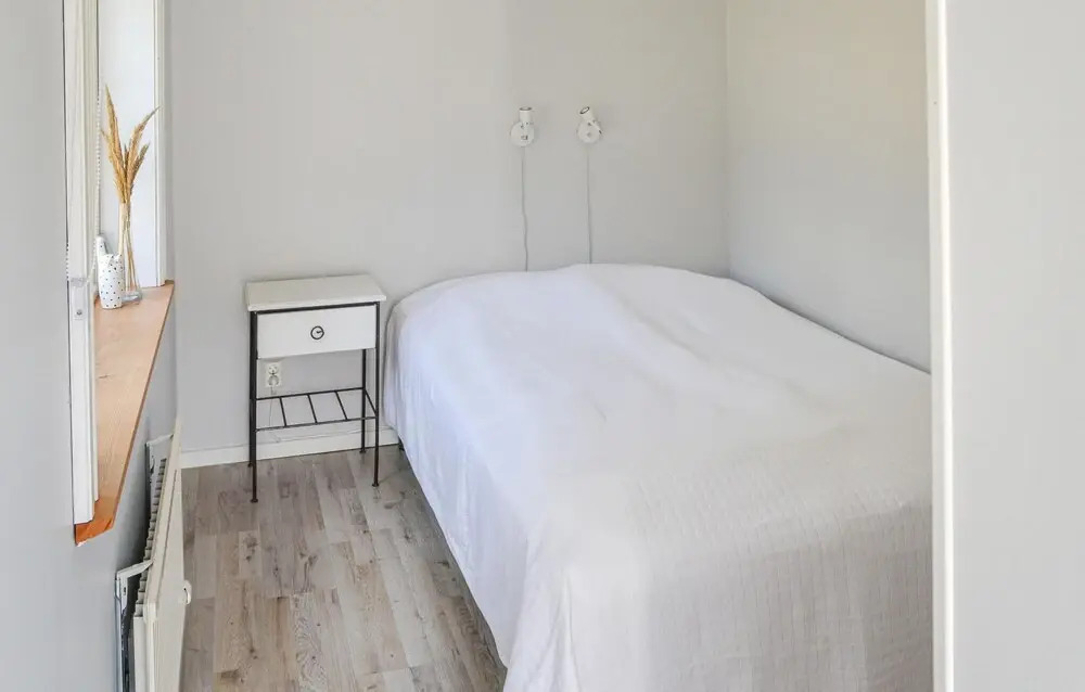 Gorgeous Home In Borrby With Wifi