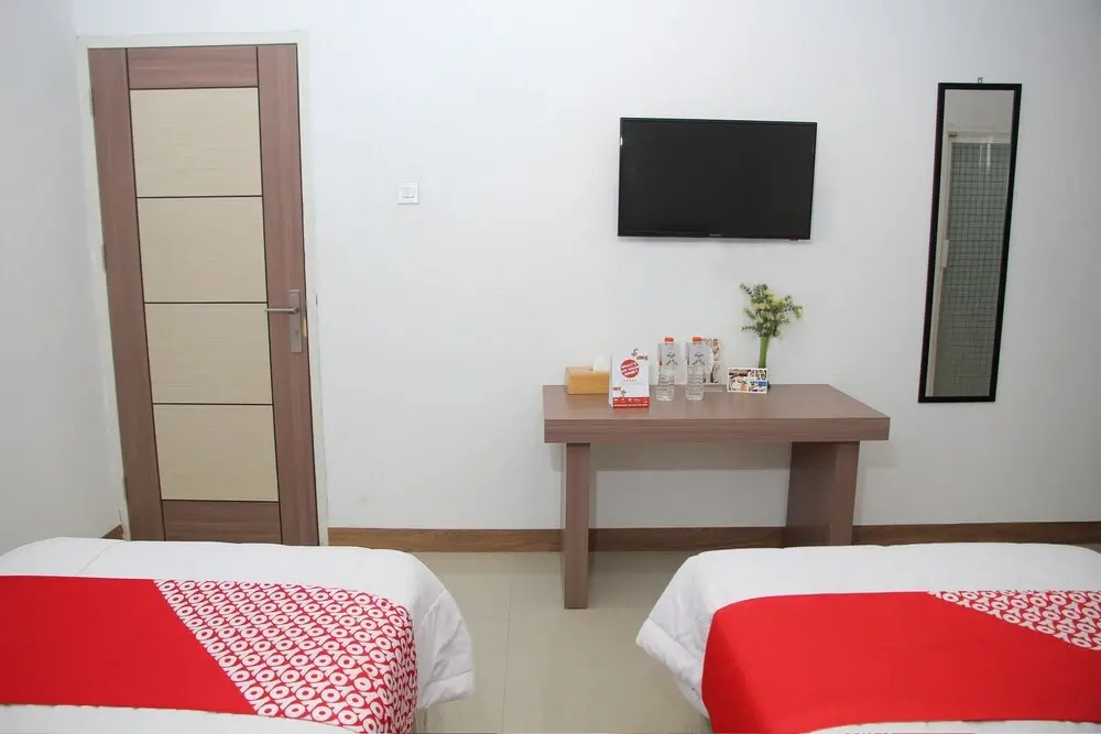 OYO 1265 Zamrud Hotel