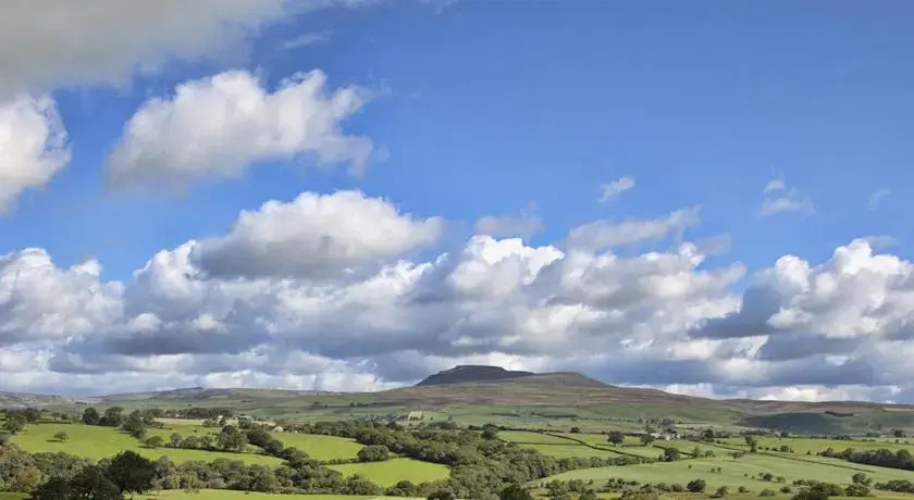 Halsteads Barn B&B