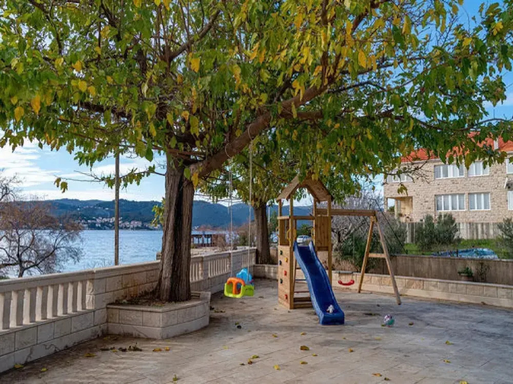 Villa Ponar with Swimming Pool