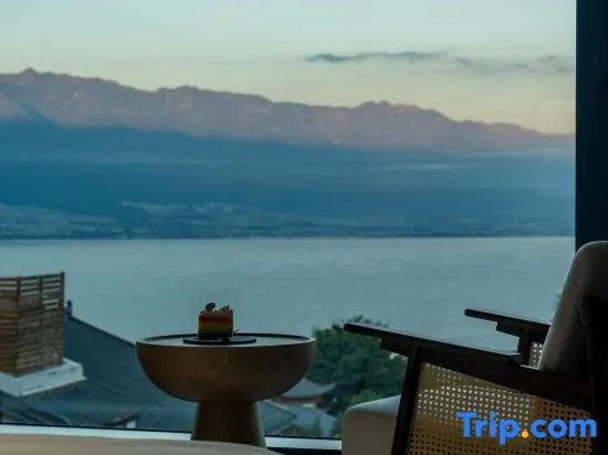 Jingbai · Cloud Hot Spring Scenic Vacation Homestay (Dali Erhai)