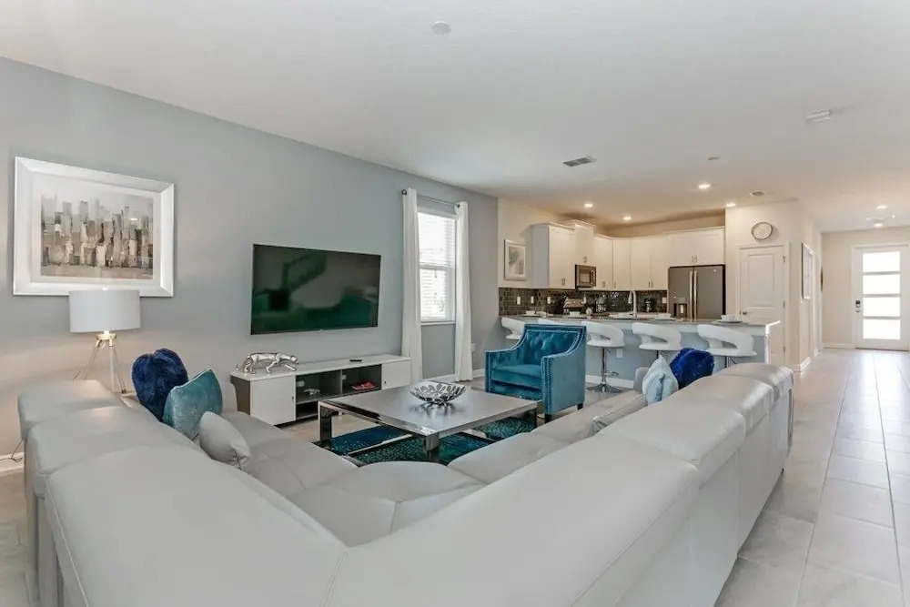 Superior 9 Bed Games Room, Pool Spa Themed Rooms! Home