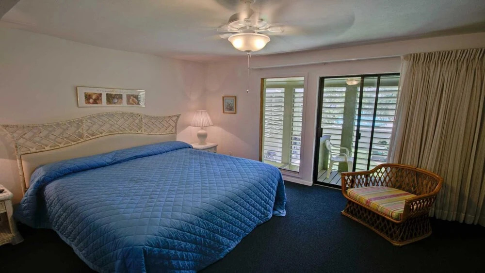 105 Las Brisas Poolside Condo 2 Bedroom Condo by RedAwning
