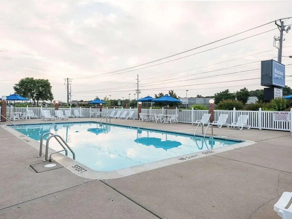 Rodeway Inn & Suites Rehoboth Beach