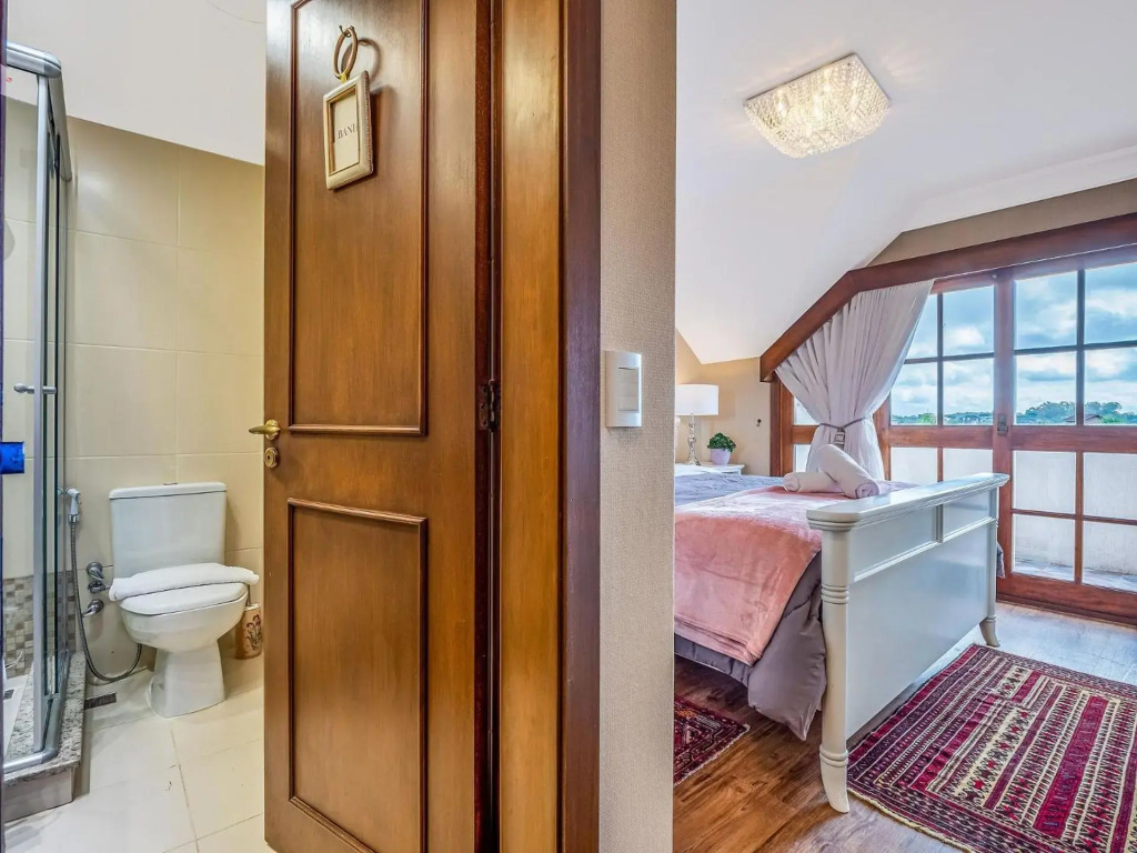 Villa Di Pietro 502 - Apto no coração de Gramado 400 metros Rua Coberta