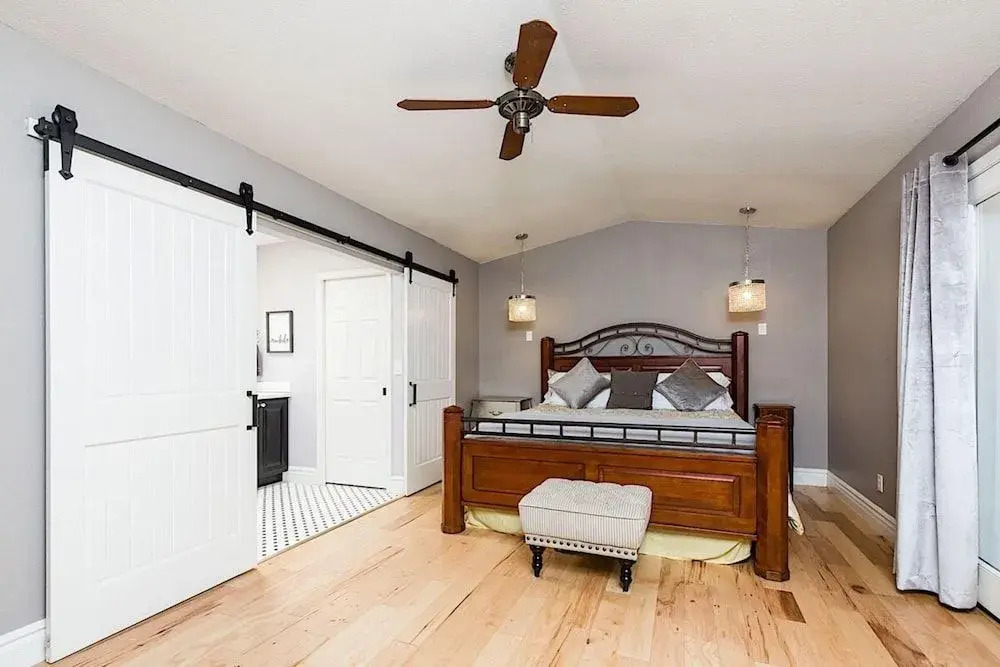 Everett Street Retreat