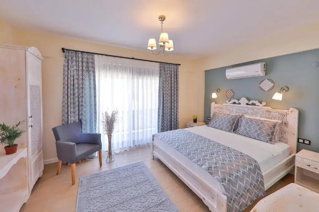 Impressive Luxurious Villa With Refreshing Private Pool in Kas Antalya